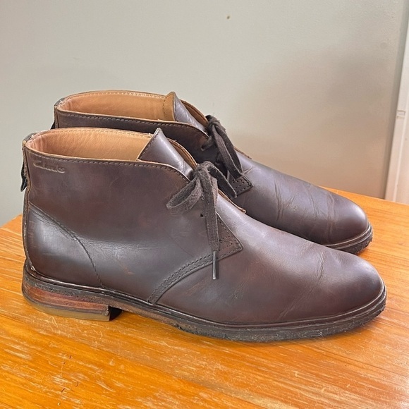 Clarks Men’s Clarkdale DBT Leather Desert Boot - Picture 6 of 16